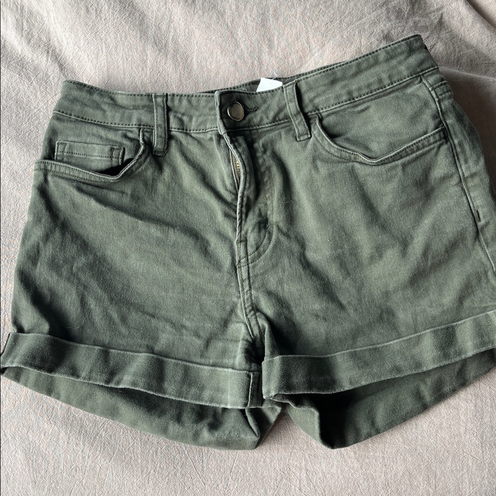 H&M Olive Green Denim Shorts | Size 6 (EUR 36)